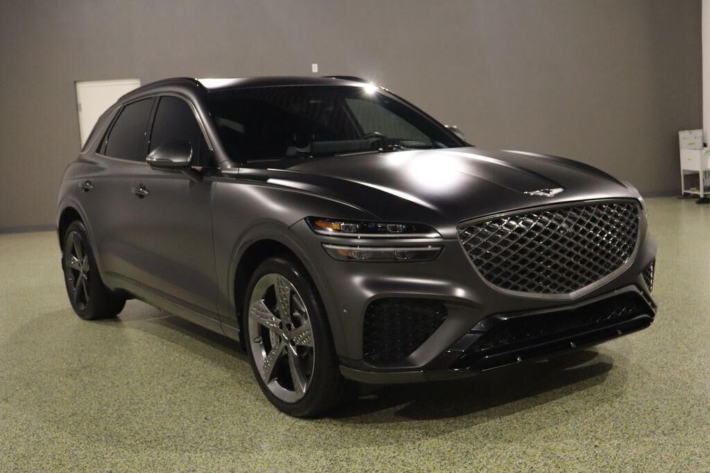 2024 GENESIS GV70
