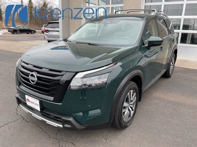 2024 NISSAN Pathfinder