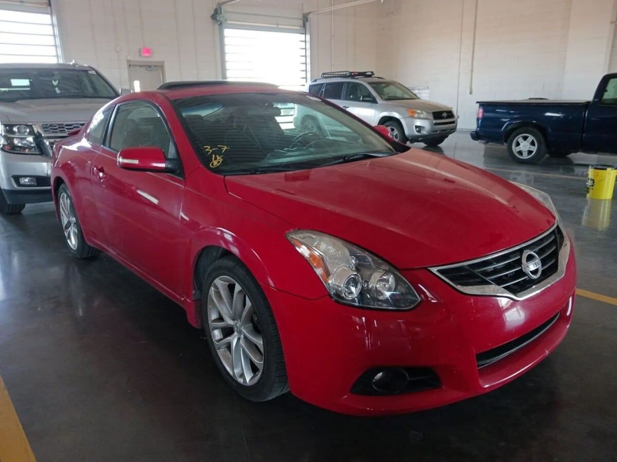 2012 NISSAN Altima