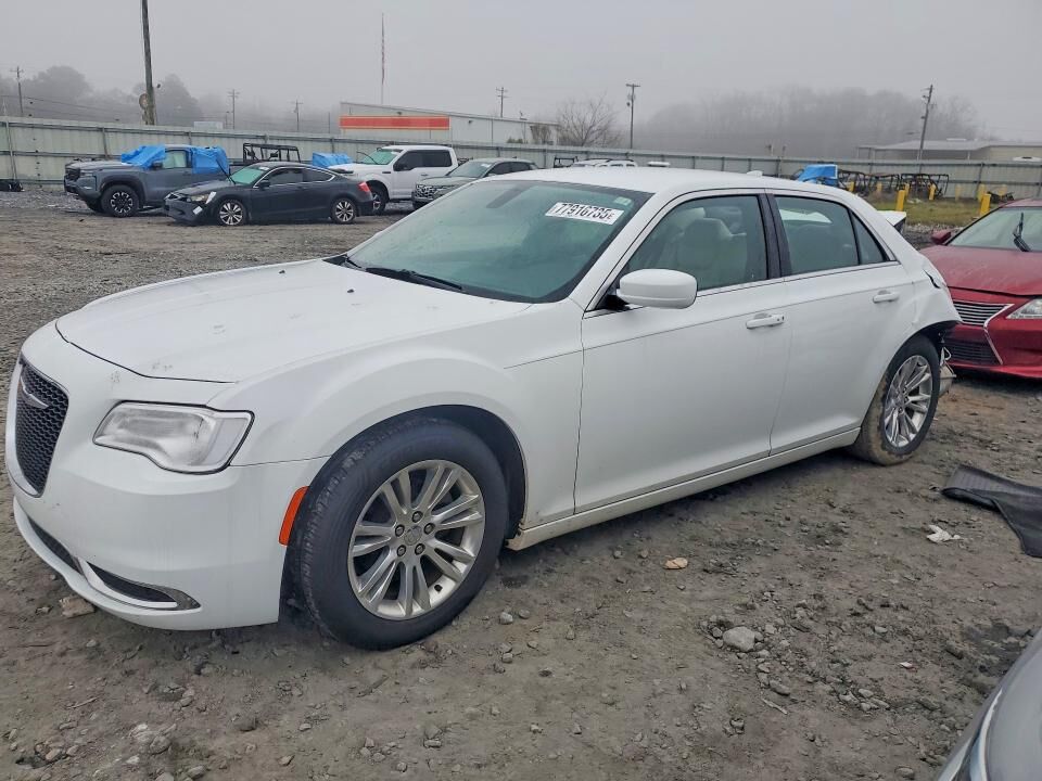 2018 CHRYSLER 300