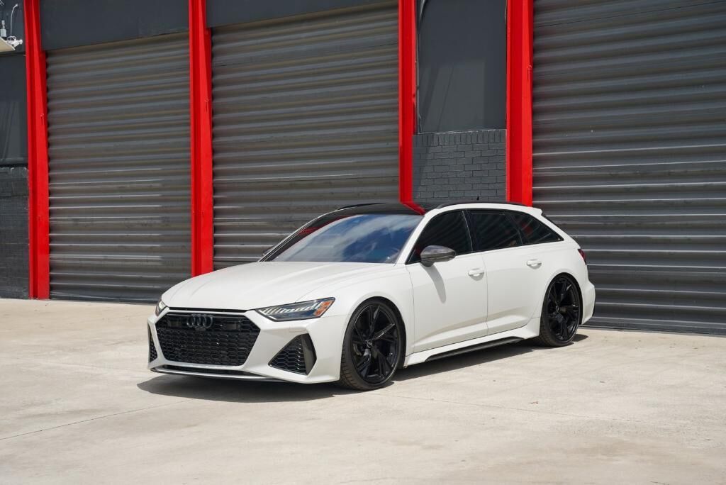 2022 AUDI RS6