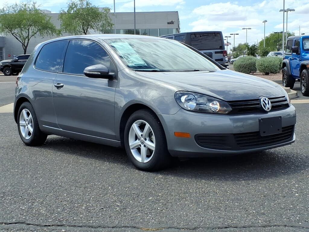 2012 VOLKSWAGEN Golf