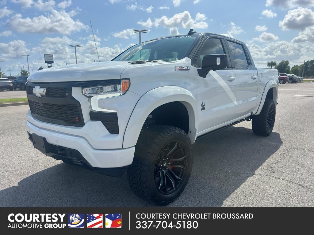 2025 CHEVROLET Silverado