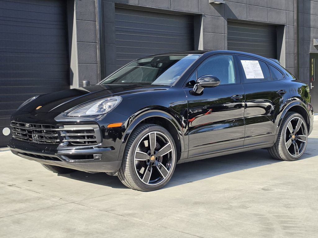 2023 PORSCHE Cayenne