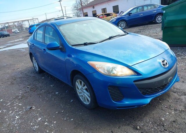 2012 MAZDA Mazda3