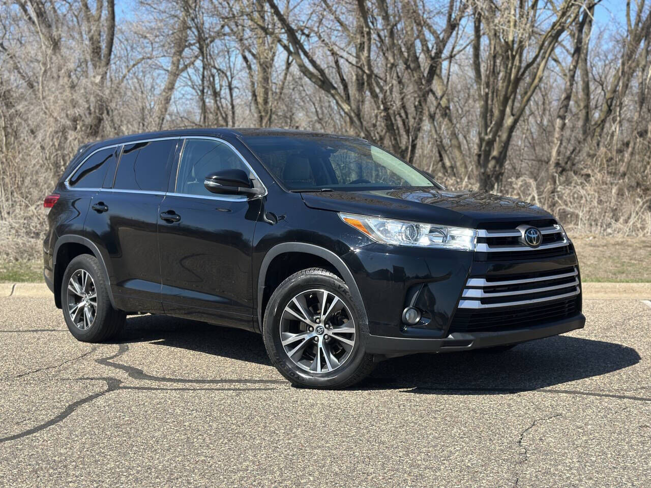 2017 TOYOTA Highlander