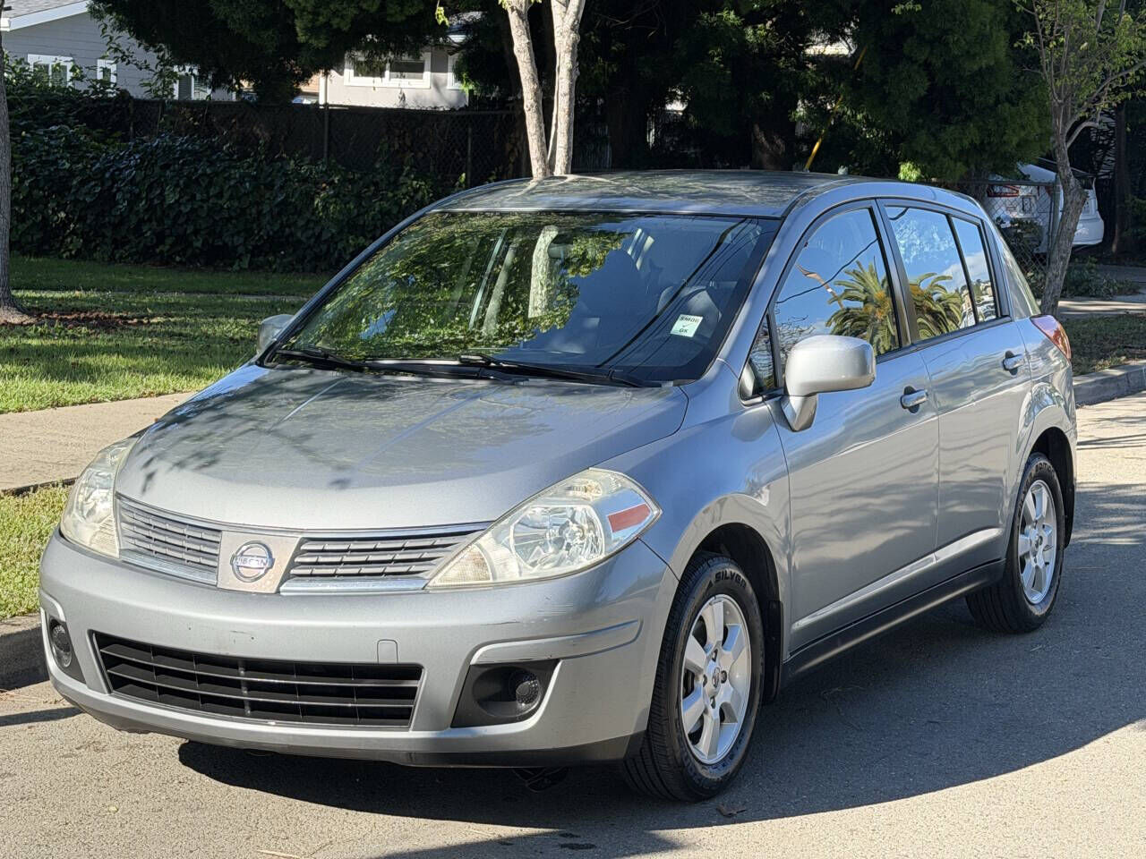 2008 NISSAN Versa
