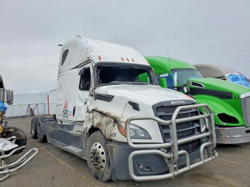 2025 FREIGHTLINER Cascadia