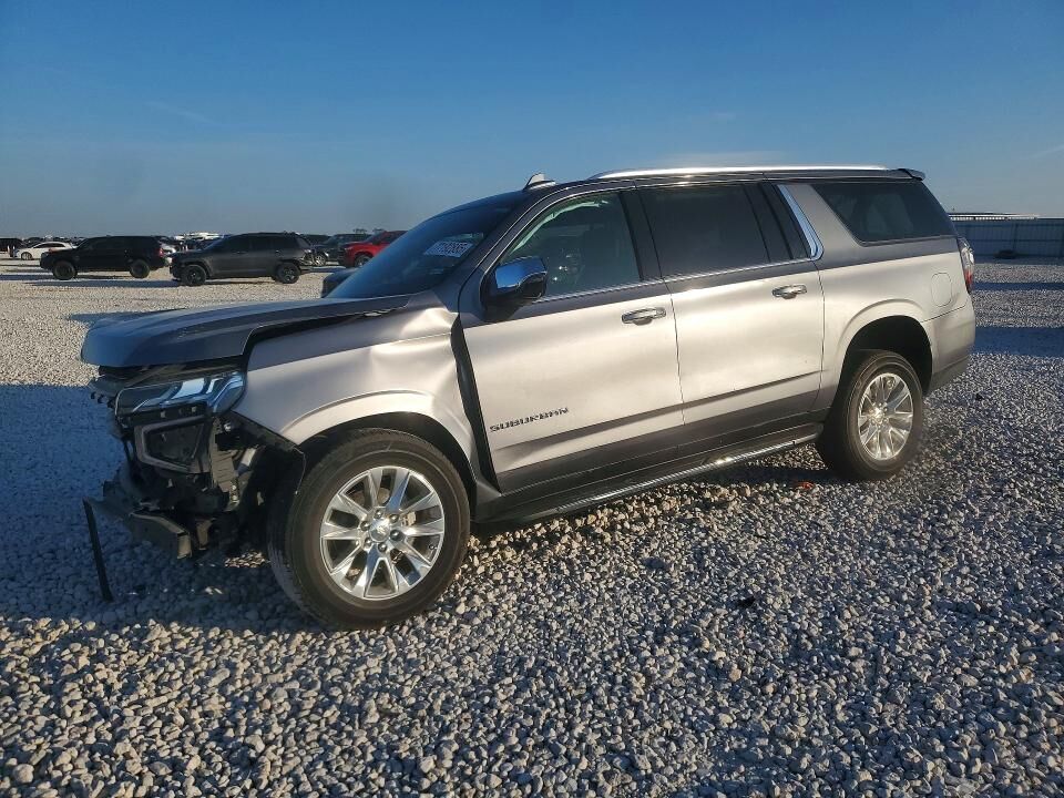 2021 CHEVROLET Suburban