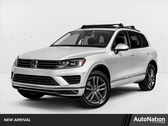 2017 VOLKSWAGEN Touareg