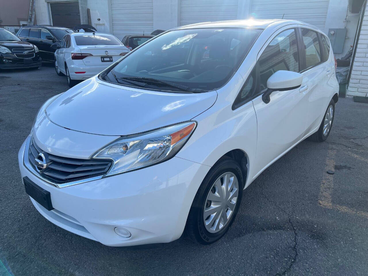 2016 NISSAN Versa