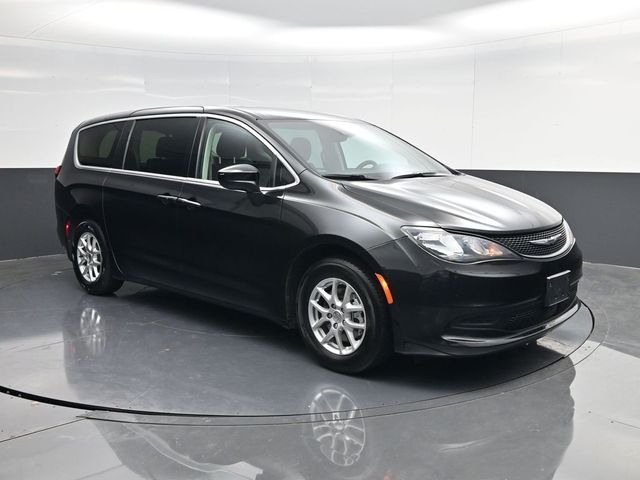2023 CHRYSLER Voyager