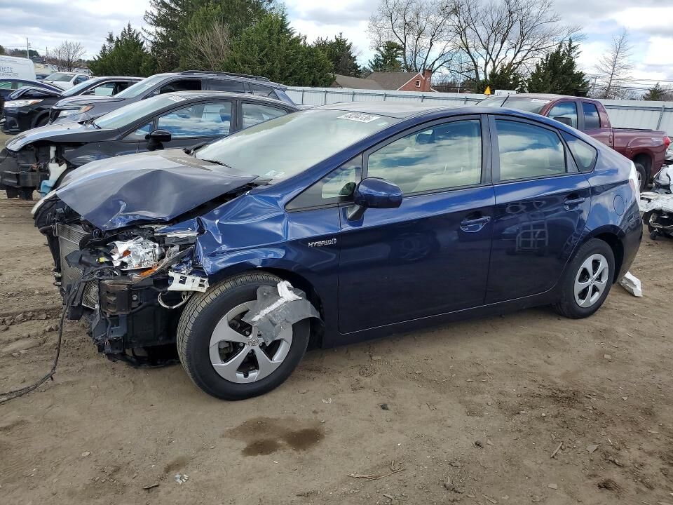 2015 TOYOTA PRIUS