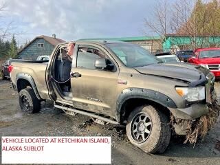 2010 TOYOTA Tundra