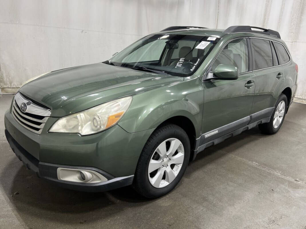 2010 SUBARU Outback