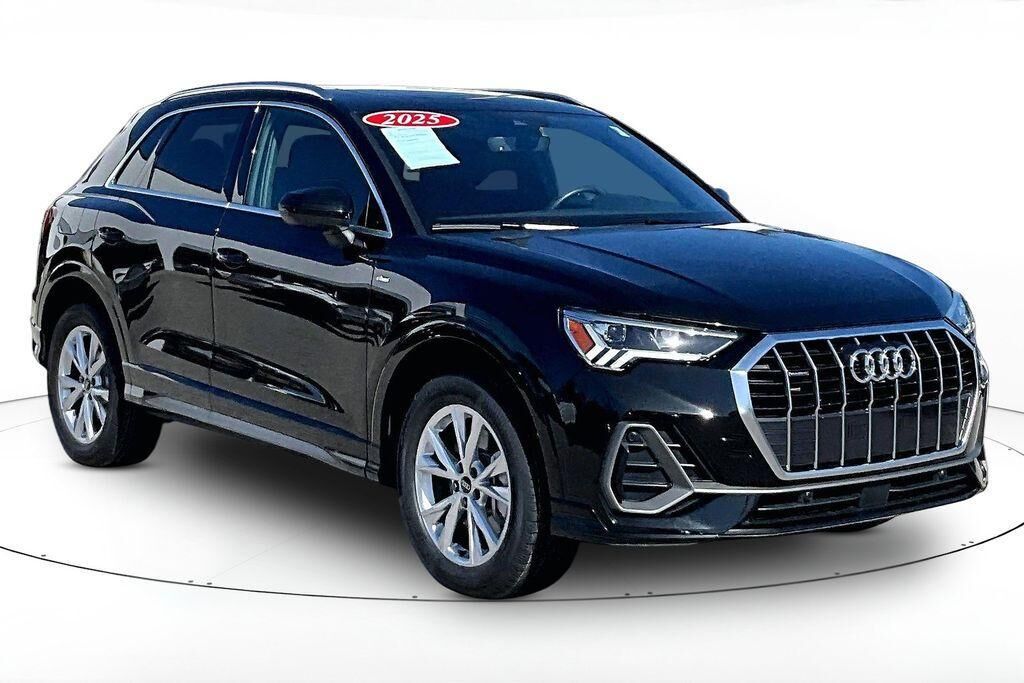 2025 AUDI Q3