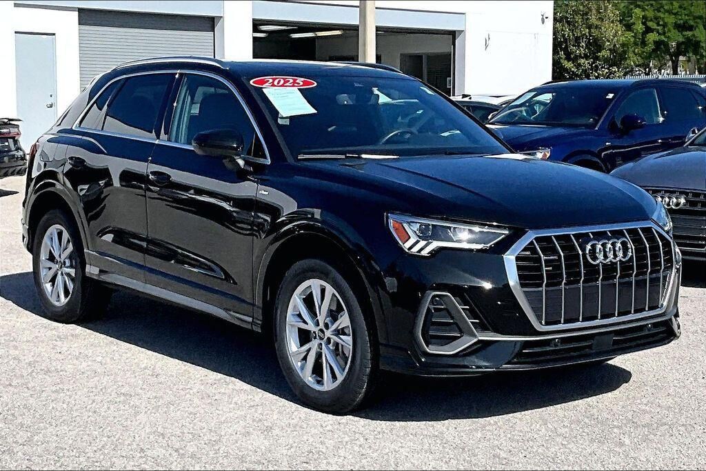 2025 Audi Q3