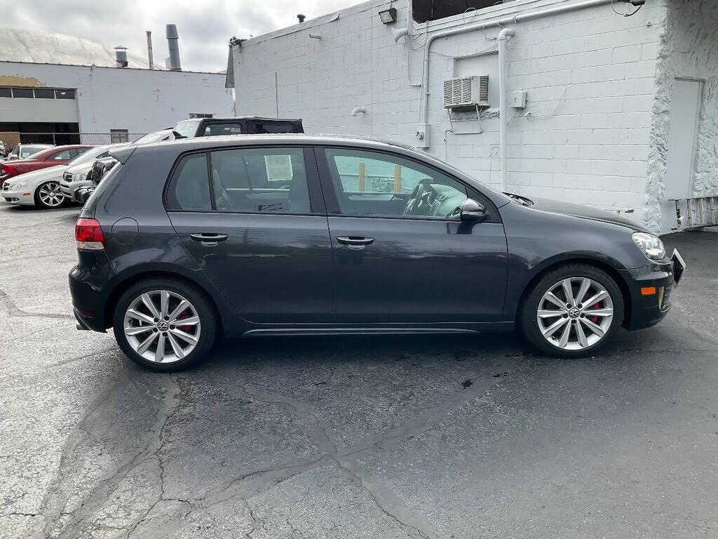 2012 VOLKSWAGEN GTI