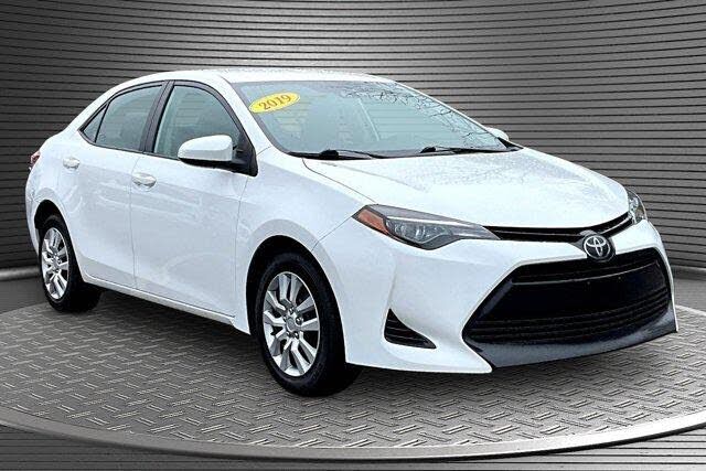 2019 TOYOTA Corolla
