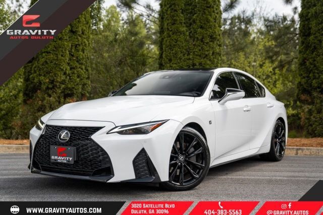 2021 LEXUS IS