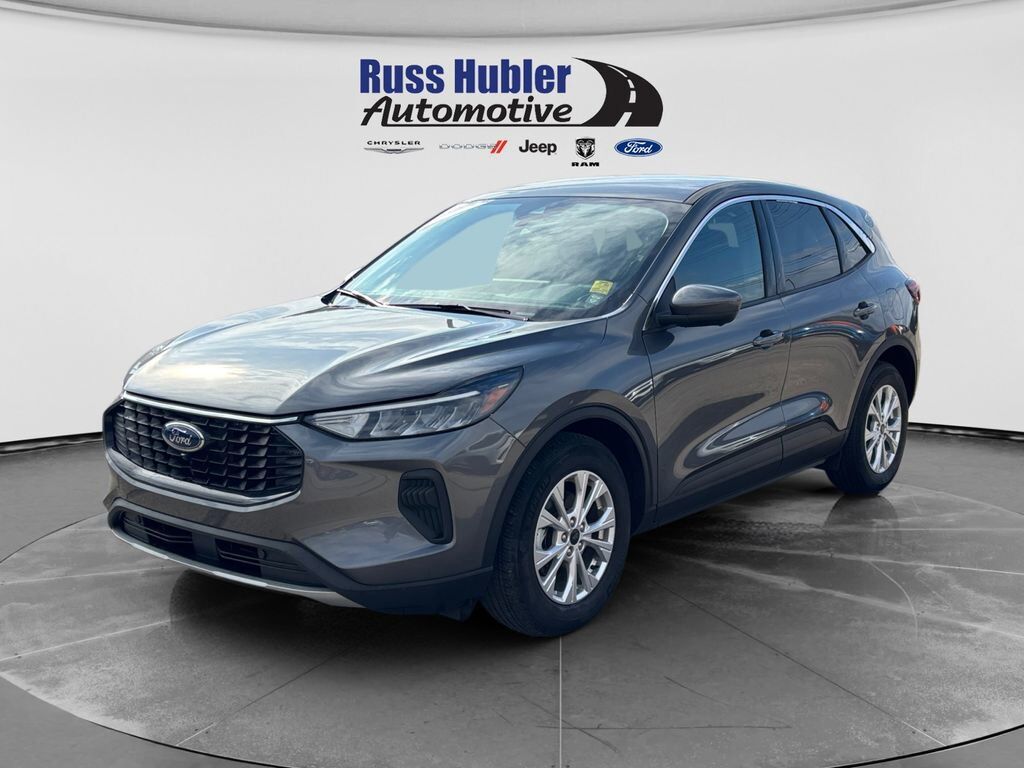 2023 FORD Escape