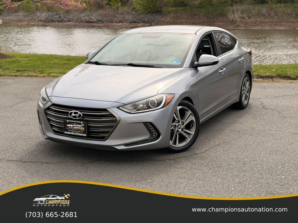 2017 HYUNDAI Elantra