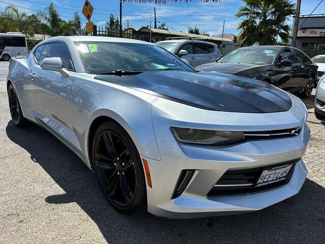 2017 CHEVROLET Camaro