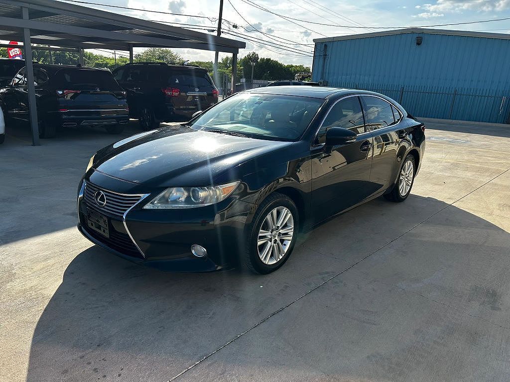 2013 LEXUS ES