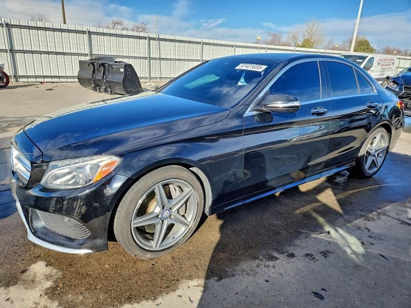 2015 MERCEDES-BENZ C-Class