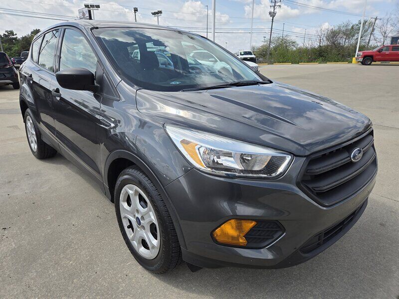 2017 FORD Escape
