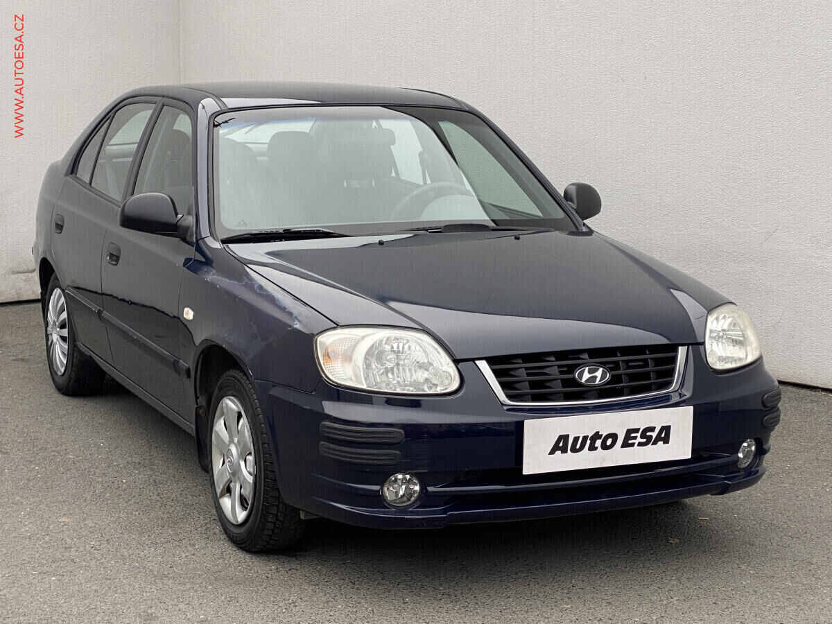 2005 HYUNDAI Accent