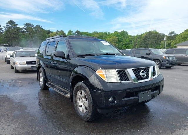 2005 NISSAN Pathfinder