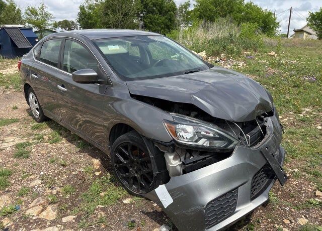 2016 NISSAN Sentra