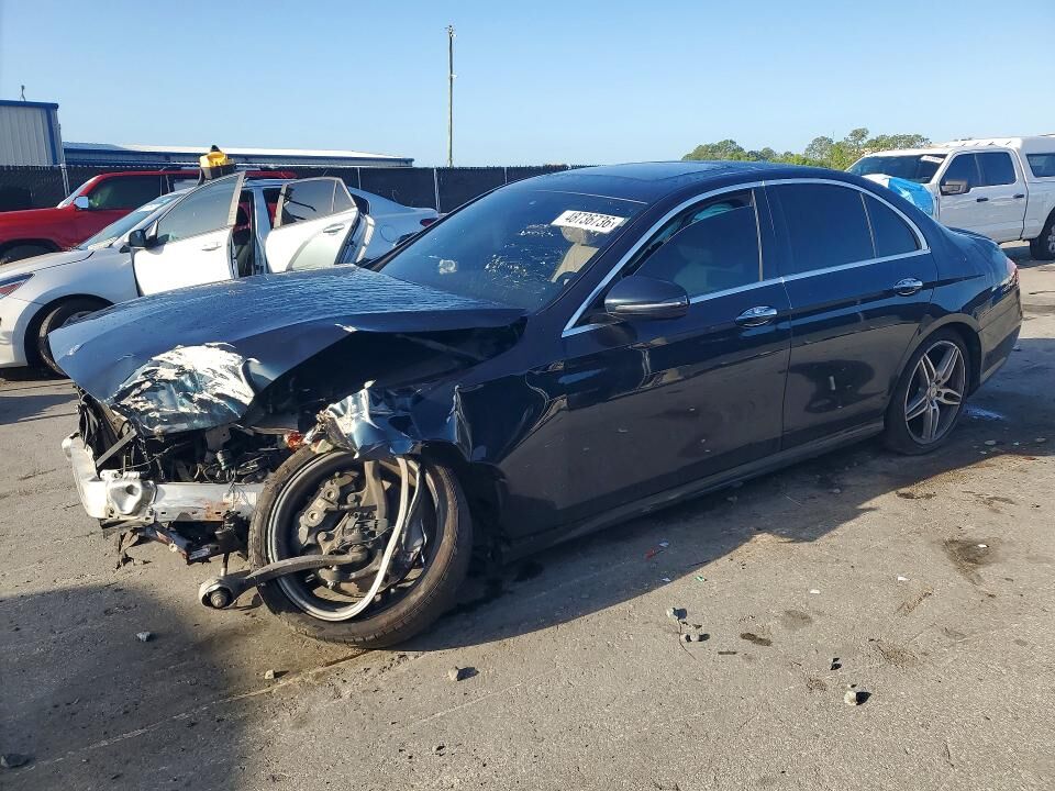 2017 MERCEDES-BENZ E-Class
