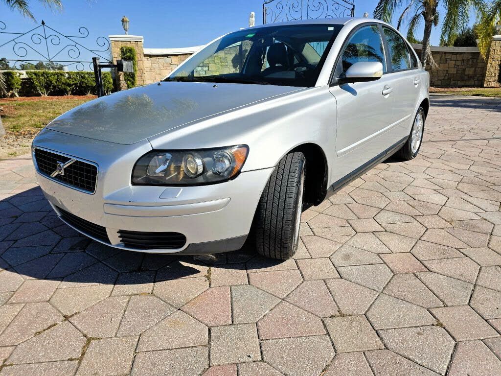 2006 VOLVO S40