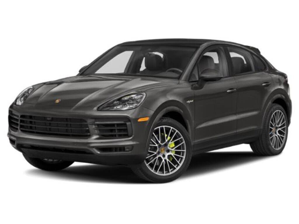 2022 PORSCHE Cayenne