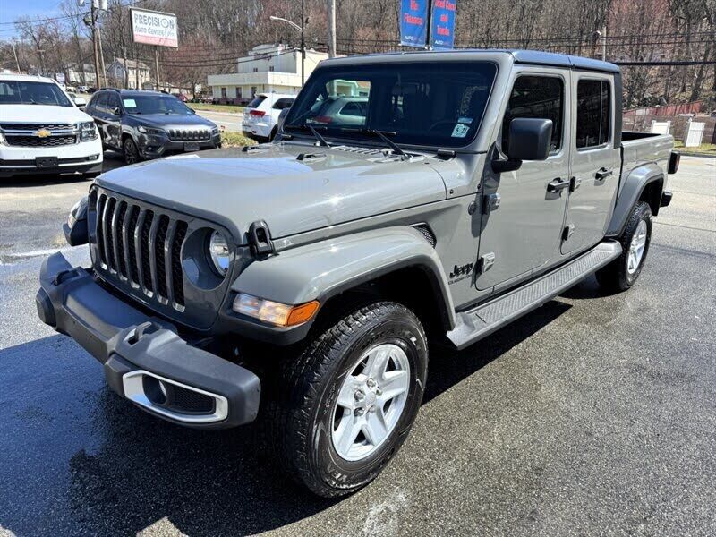 2022 JEEP Gladiator