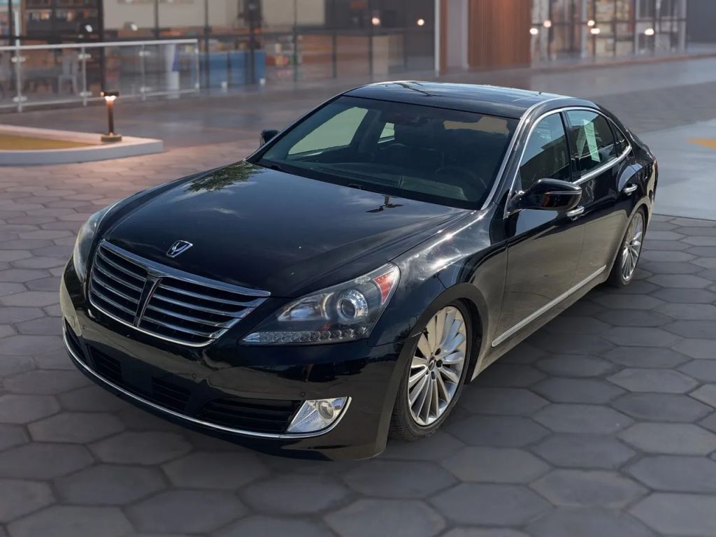 2016 HYUNDAI Equus