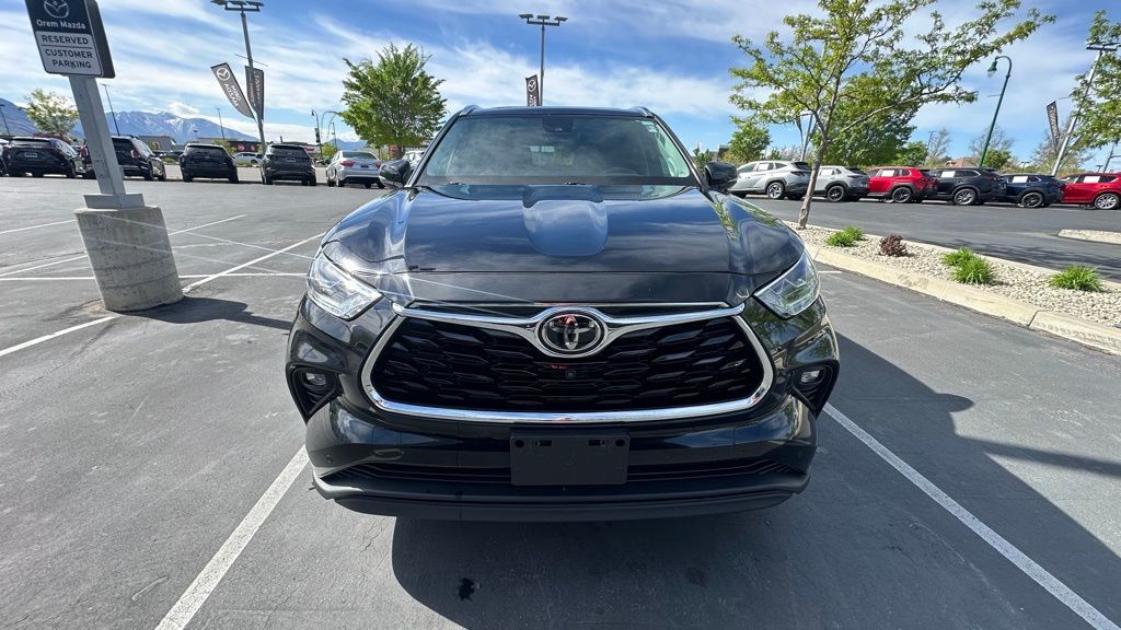 2020 TOYOTA Highlander