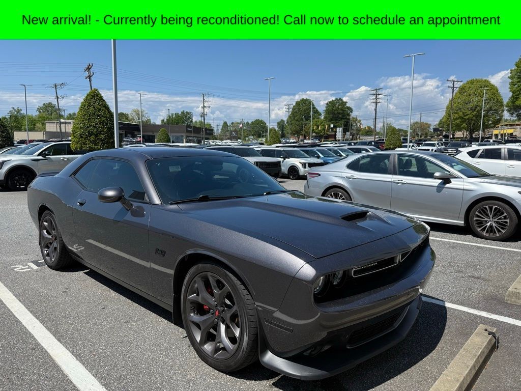 2019 DODGE Challenger