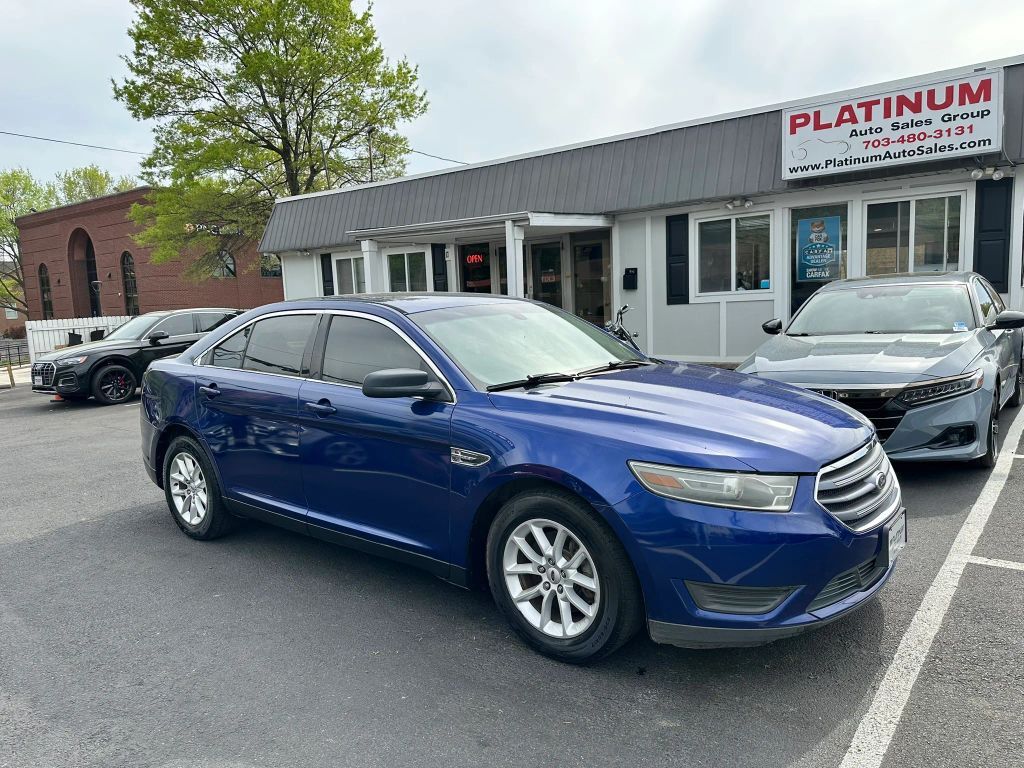 2013 FORD Taurus