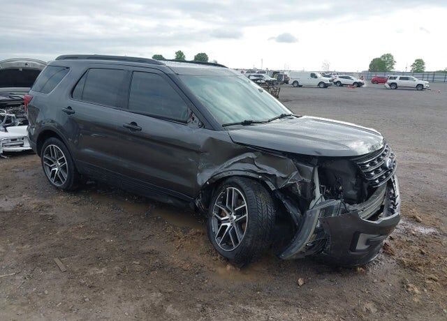 2016 FORD Explorer