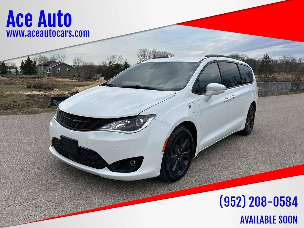 2020 CHRYSLER Pacifica