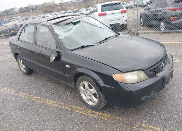 2002 MAZDA Protege
