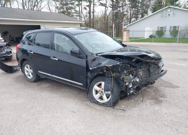 2013 NISSAN Rogue