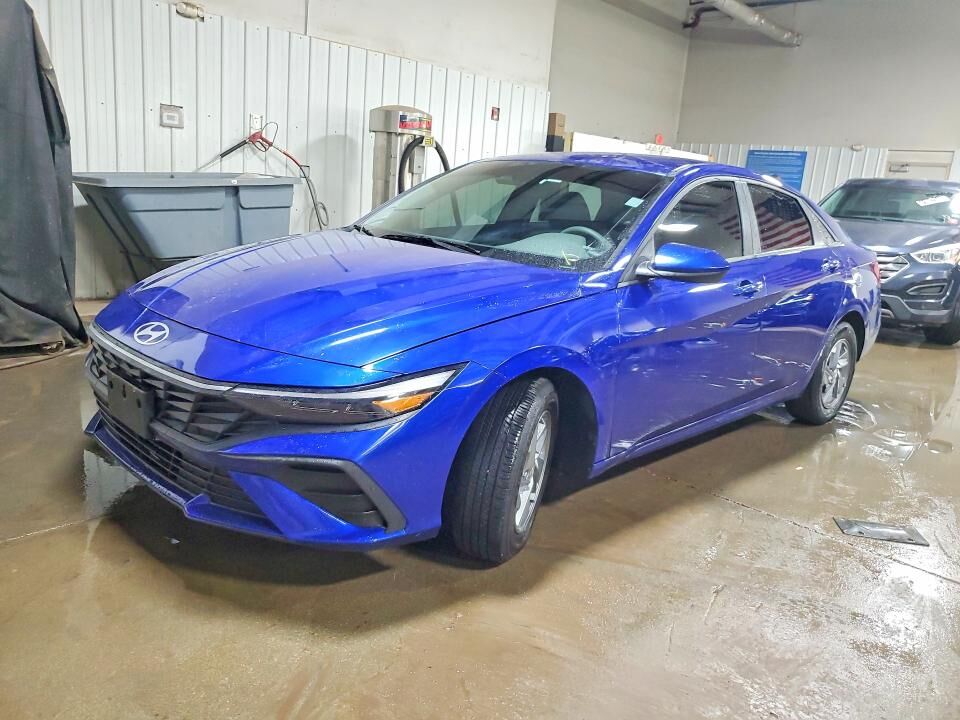2024 HYUNDAI Elantra