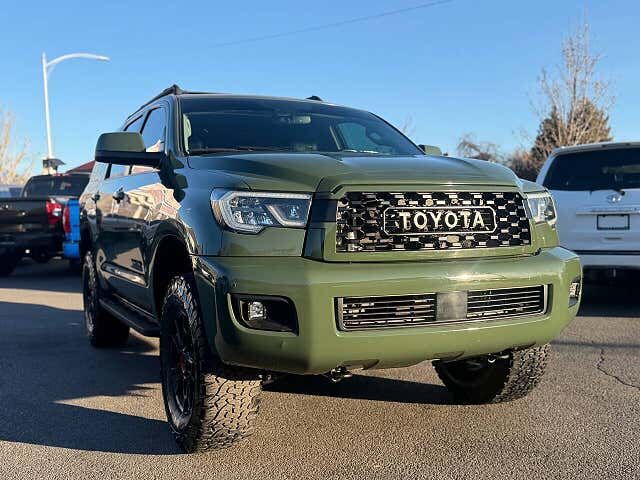 2020 TOYOTA Sequoia