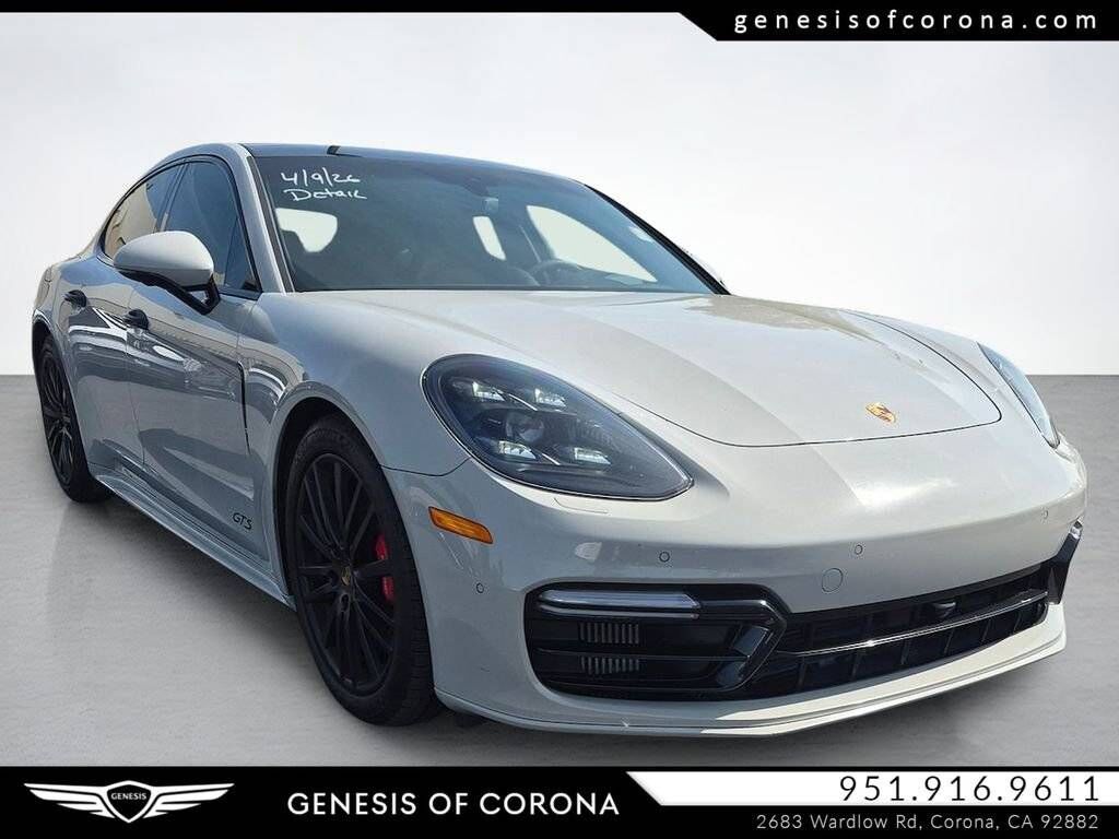 2019 PORSCHE Panamera