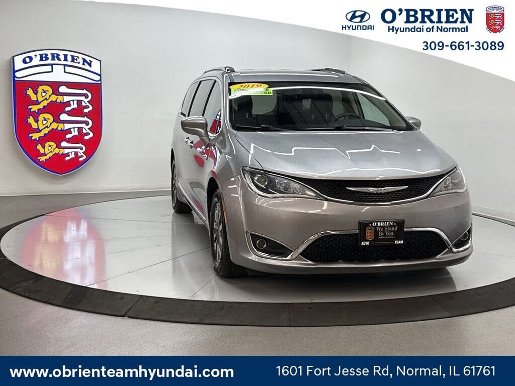 2019 CHRYSLER Pacifica