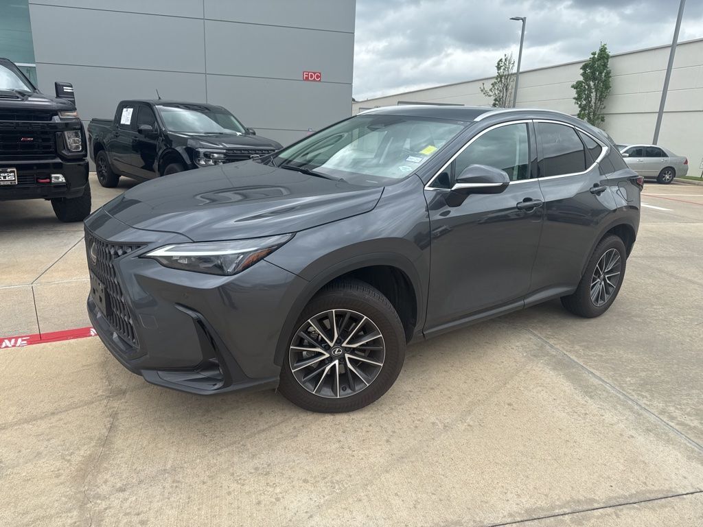 2025 LEXUS NX